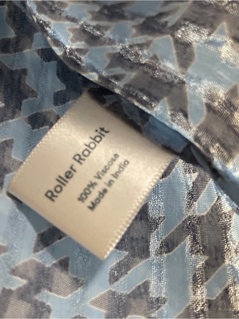 Roller Rabbit Rakella Women’s Blouse Size Large - Picture 7 of 11